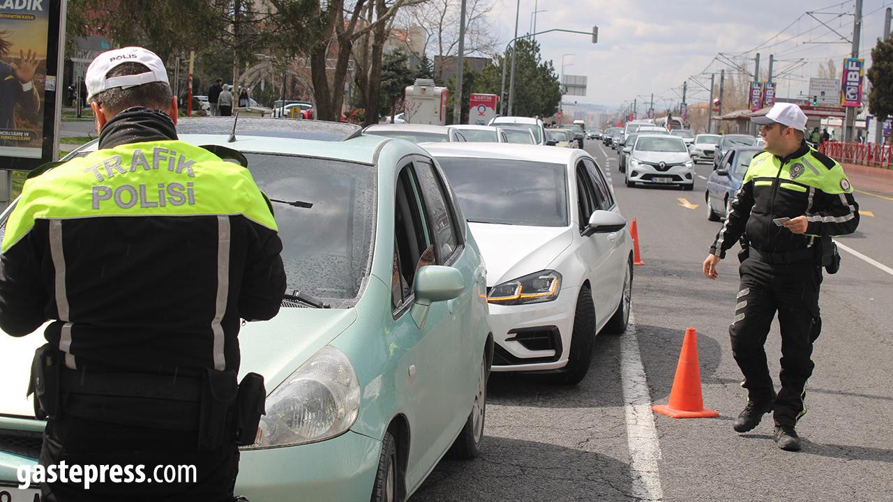 Kayseri’de Sürücülere APP Plaka ve Multimedya Uyarısı!