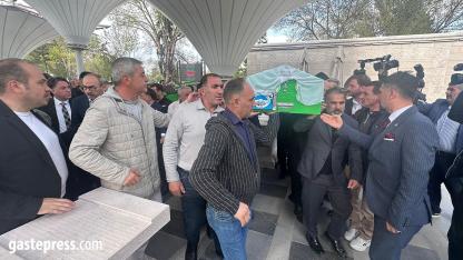 Kösedağ Ailesinin Acı Günü: KGC Başkanı Metin Kösedağ’ın Annesi Son Yolculuğuna Uğurlandı!