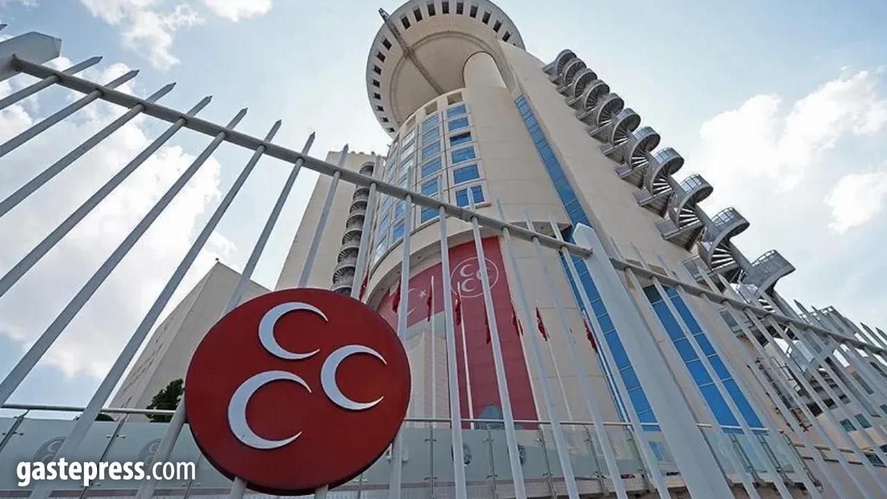 MHP Kütahya İl Teşkilatı feshedildi! Yönetimde bayrak değişimi!