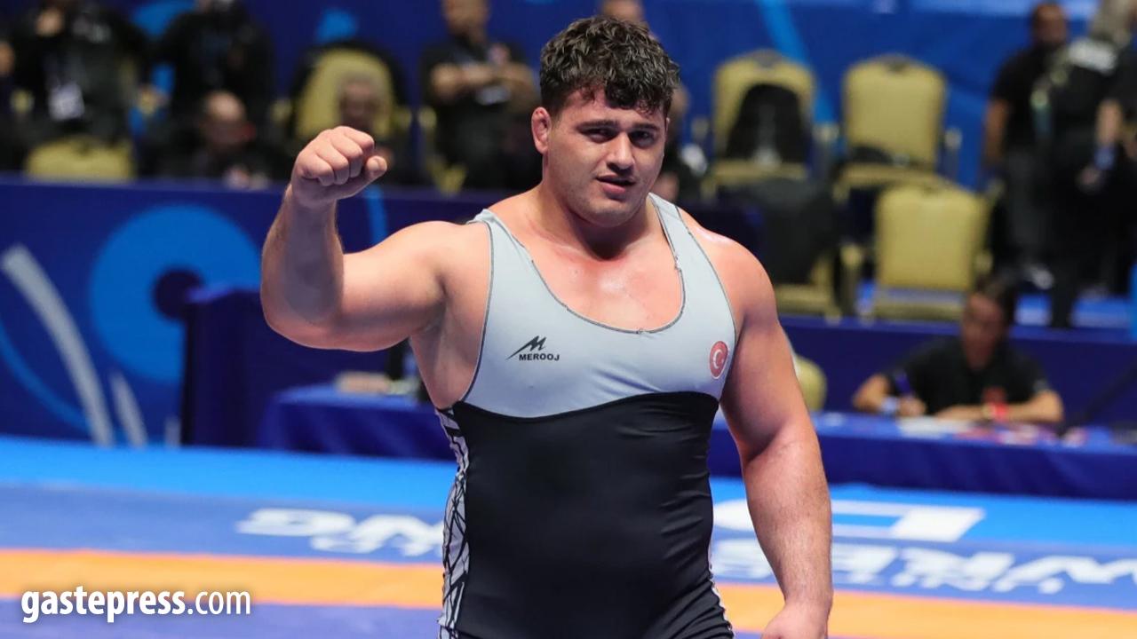 Rıza Kayaalp tarihe geçti! 13. kez Avrupa şampiyonu oldu!