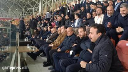Akşam Malatya, Sabah Ankara: Baki Ersoy’dan Dikkat Çeken Mesaj!