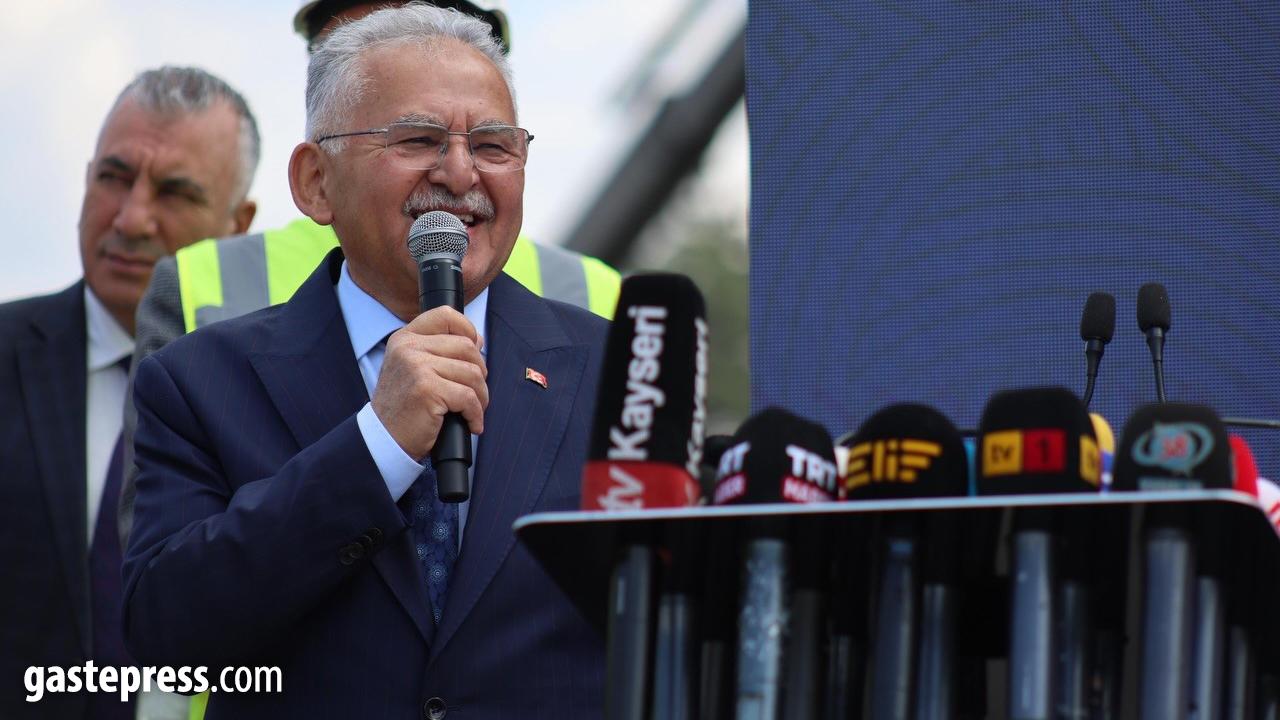 Kartal Katlı Kavşağı ve Bağlantı Yolları Projesi'nin yüzde 17'si tamamlandı!