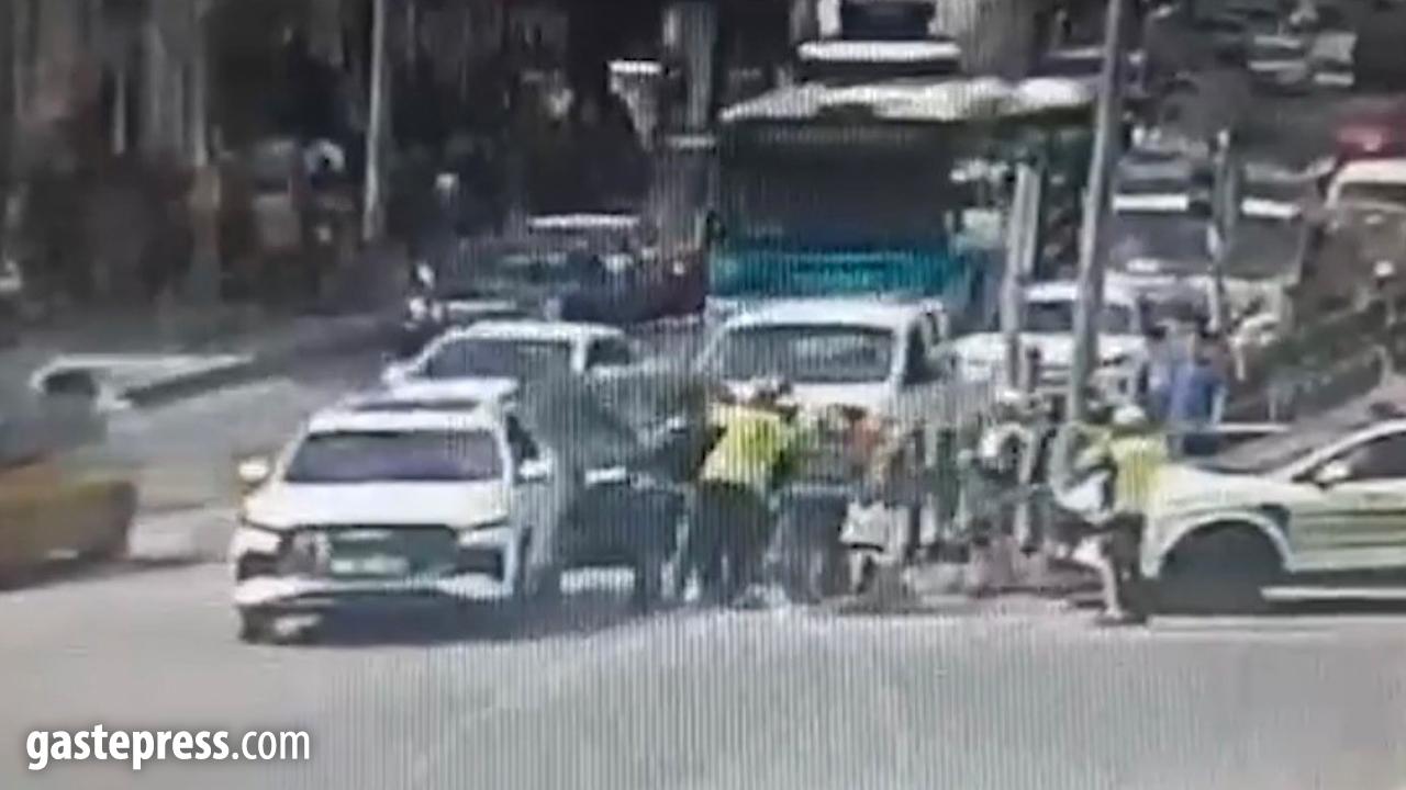 Kuryeyi polisin ‘heimlich’ manevrası kurtardı!