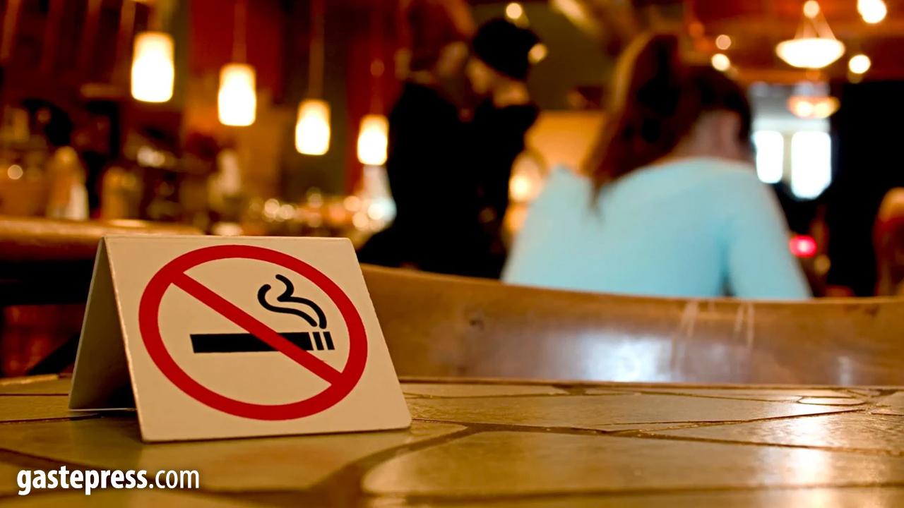 Sigara satışında yeni dönem: Kimlikle satışı gündemde!