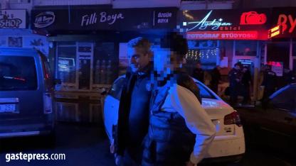Sokakta Tüfekli Çocuk Alarmı! Kovalamaca Sonrası Yakalandılar!