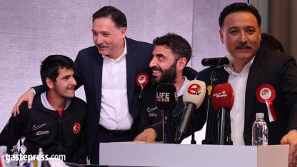 Vali Çiçek: “Gençleri Zehirlemek İsteyenlere Karşı Sporla Meydan Okuyacağız”
