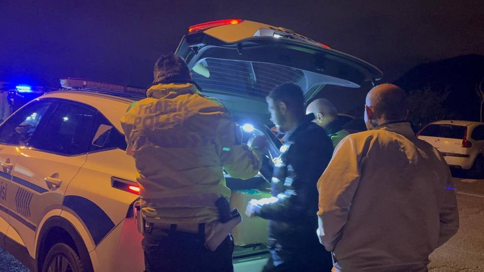 Gazeteciye tepki gösteren alkollü sürücüye baba azarı!