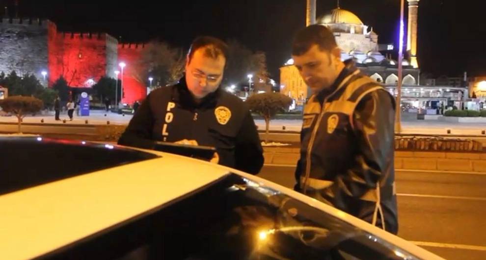 Kayseri'de eş zamanlı asayiş uygulaması: 148 aranan şahıs yakalandı!