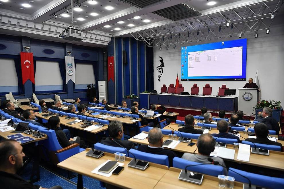 Başkan Büyükkılıç’tan ‘2025 Yılı Değerlendirme ve 2026 Yılı Yol Haritası Zirvesi’